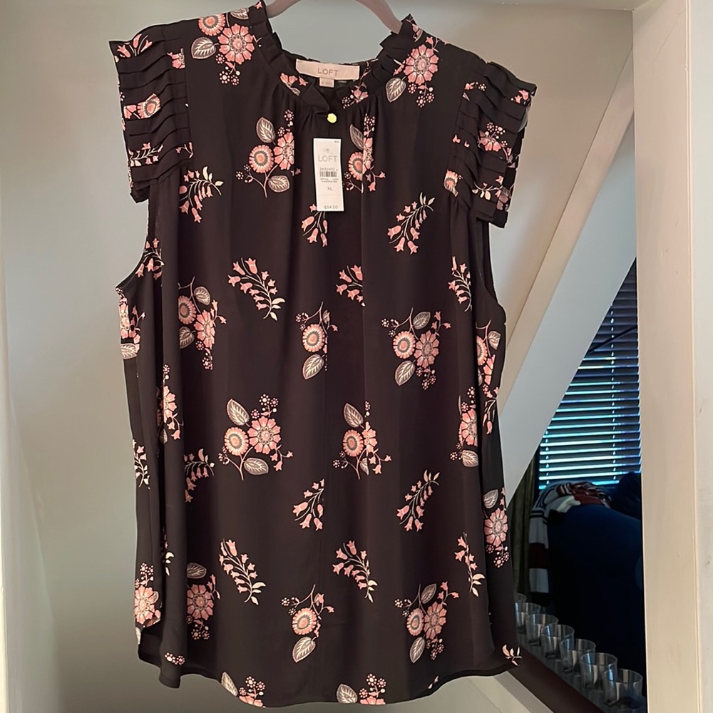 Floral LOFT shell